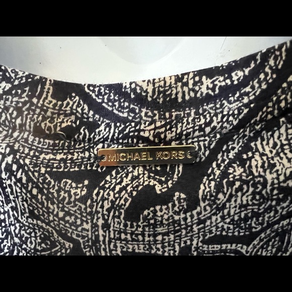 Michael Kors Cold Shoulder Top - Picture 8 of 9